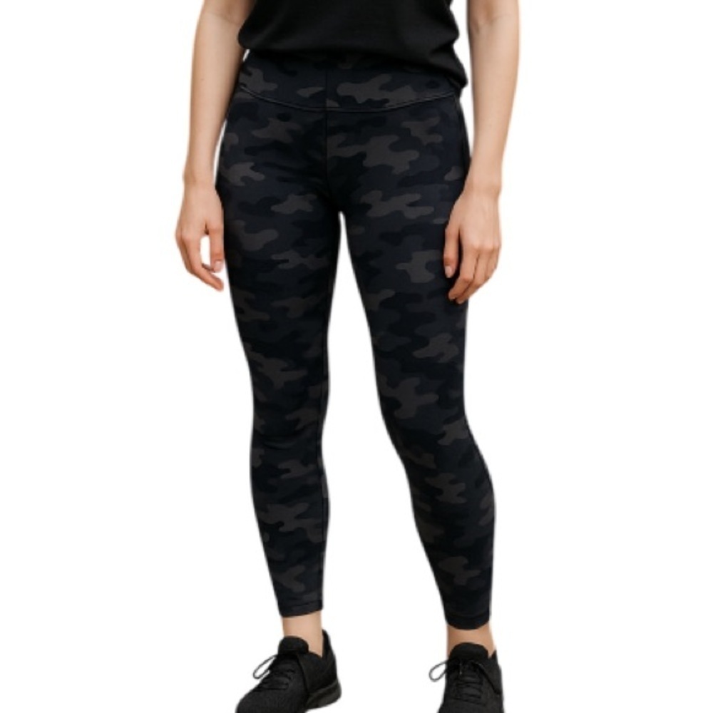 LOLE NWT Camo 7/8 Leggings Black Grey Mix High  Waisted Logo Size M
